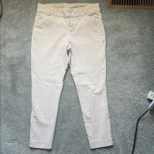 Old Navy Women's Light Tan Ankle Jeans